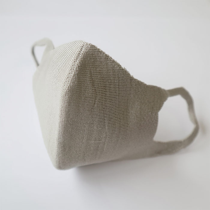 Started selling “3D Silk Mask”